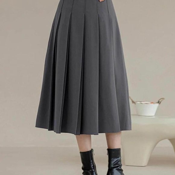 Grey Pleated Skirt - XS - Picture 3 of 3